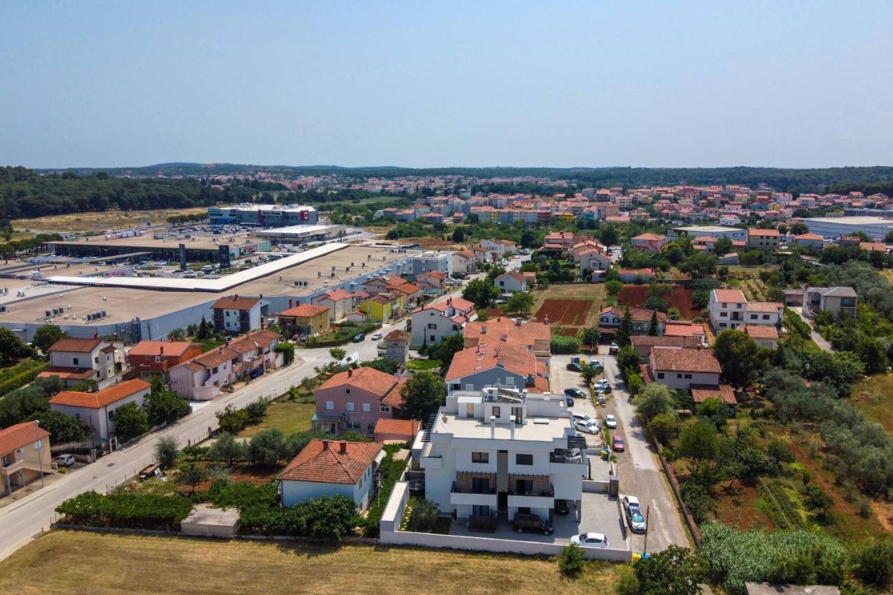 Villa Barmel Pula Exterior photo