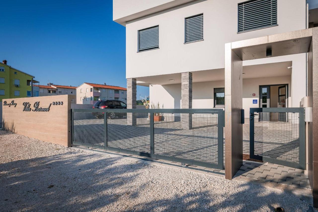 Villa Barmel Pula Exterior photo